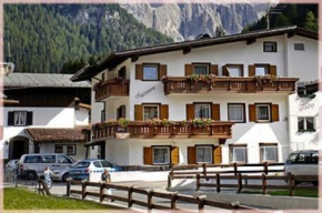 Garni Sayonara Selva Di Val Gardena